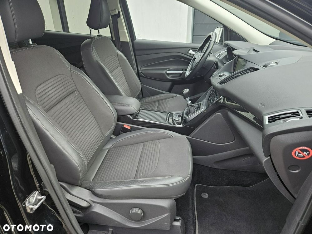 Ford Kuga 2.0 TDCi AWD Titanium - 7