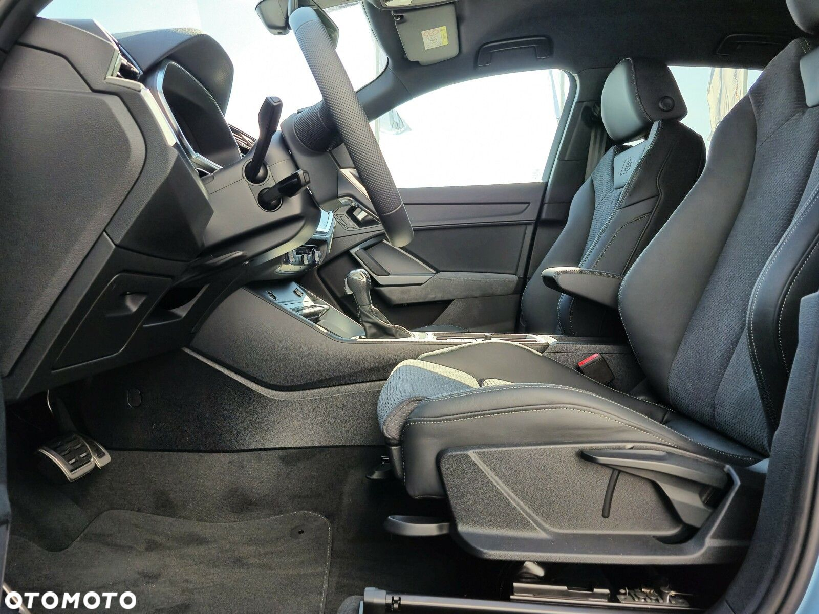 Audi Q3 Sportback - 9