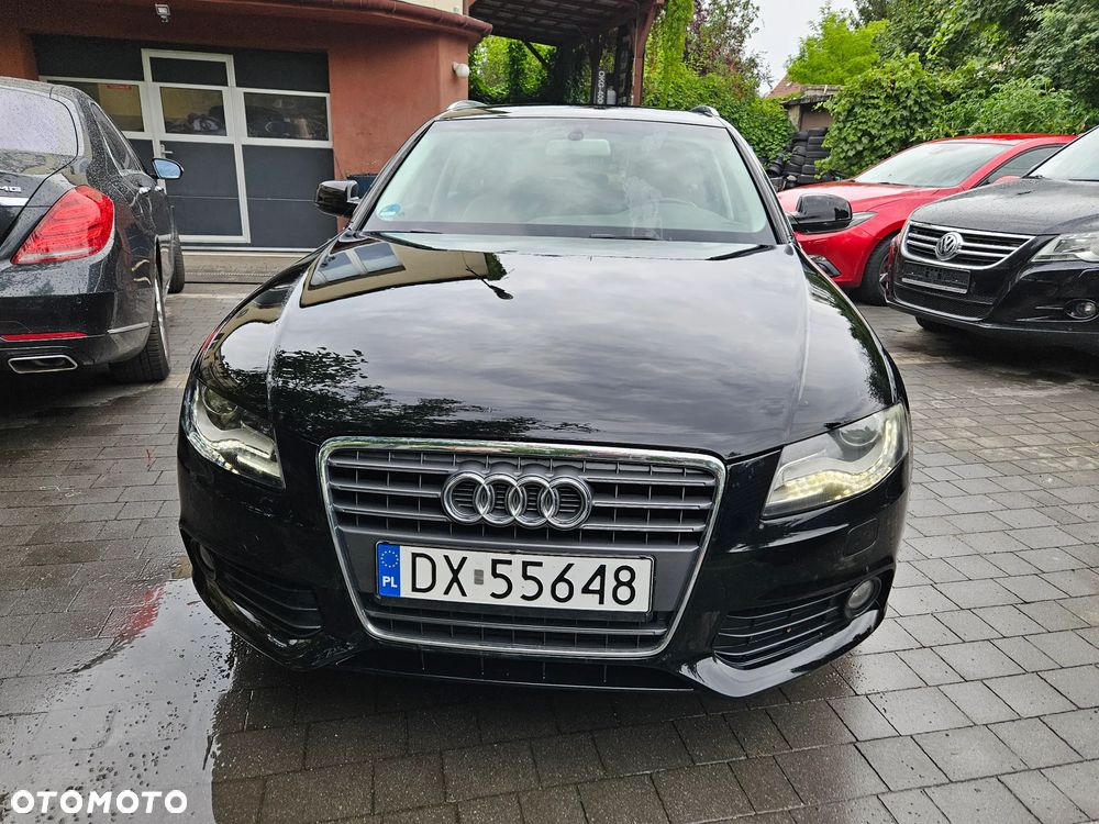 Audi A4 Avant - 1