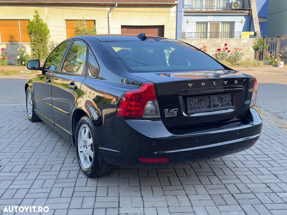 Volvo S40 D2 Kinetic - 13