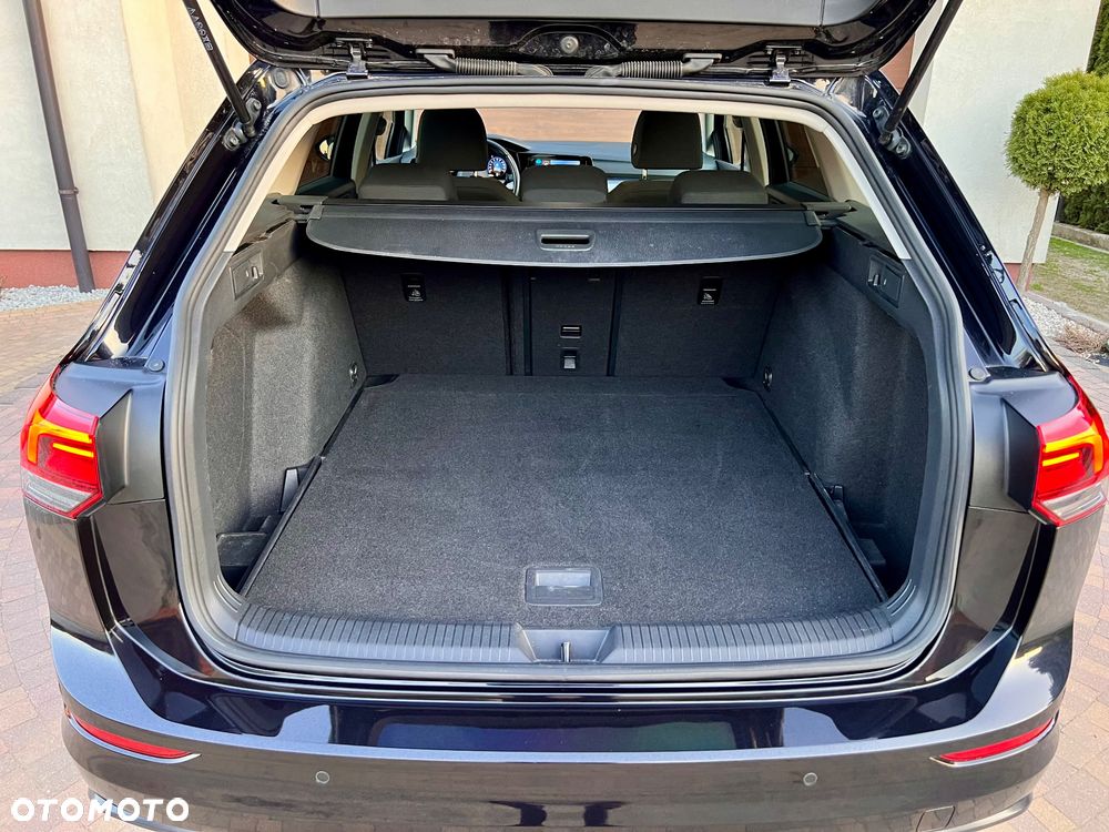 Volkswagen Golf 2.0 TDI Life - 11
