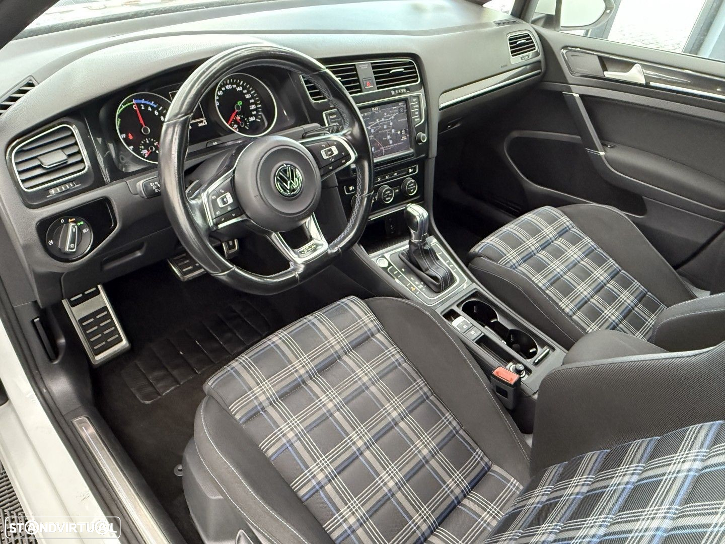 VW Golf 1.4 GTE Plug-in - 7