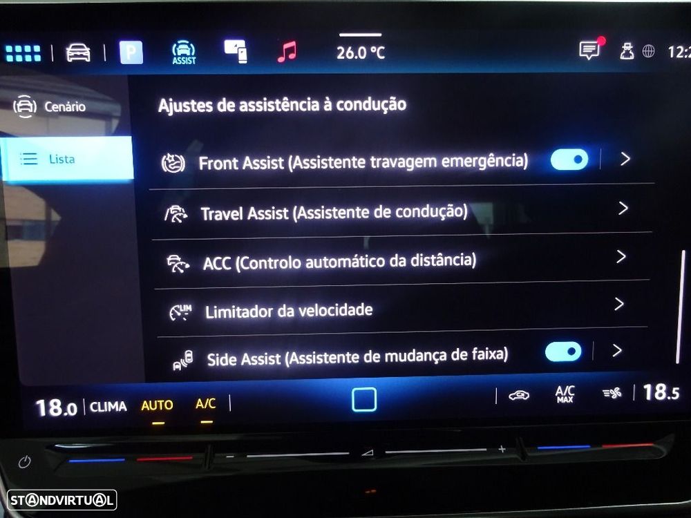 VW Golf 1.5 eTSI Urban DSG - 26