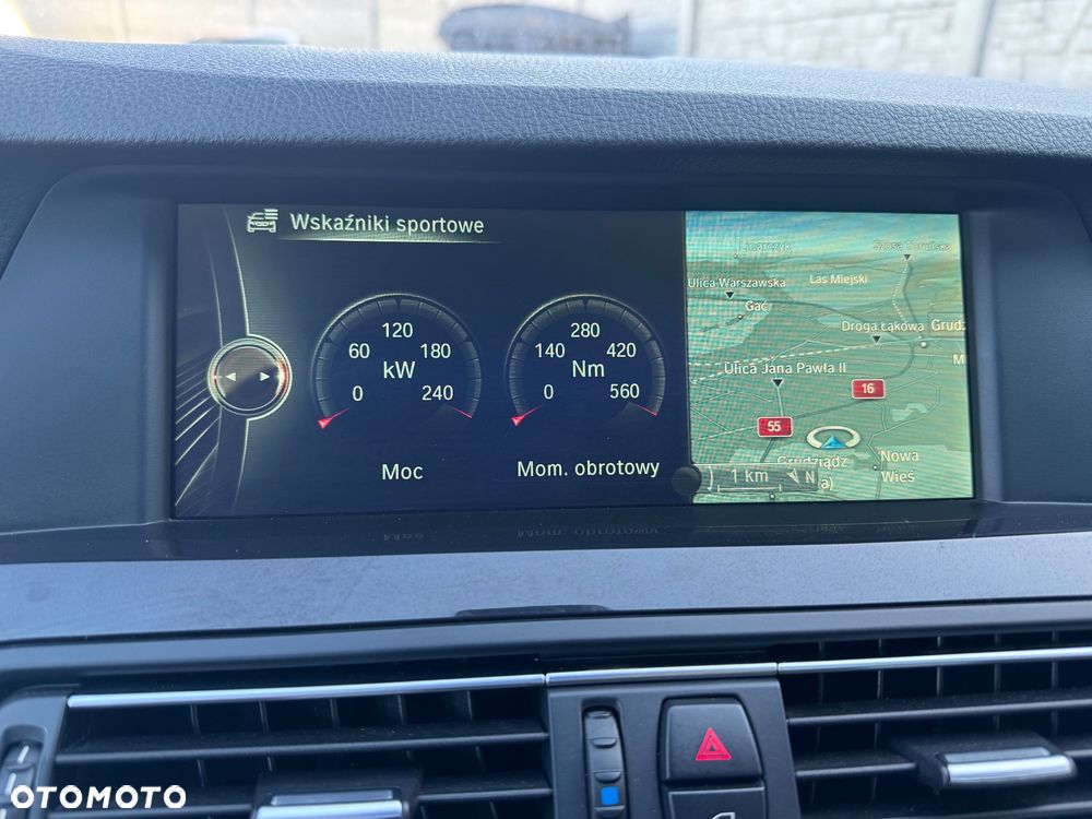 BMW Seria 5 530d xDrive - 34