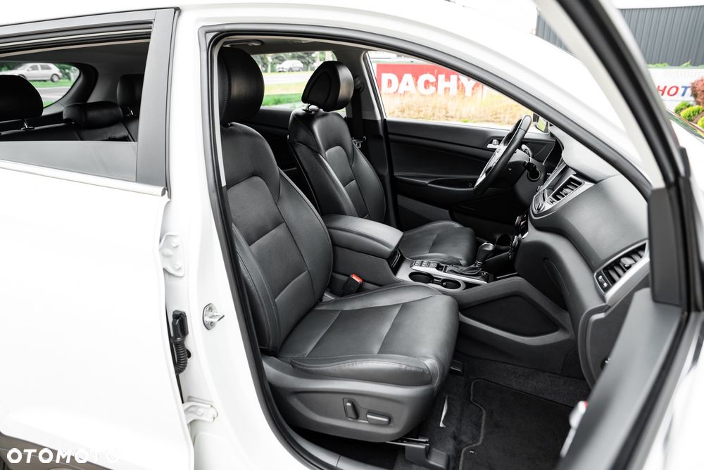 Hyundai Tucson 2.0 CRDi Premium 4WD - 26