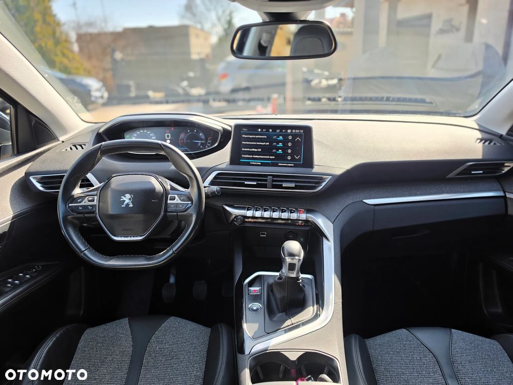 Peugeot 3008 - 32