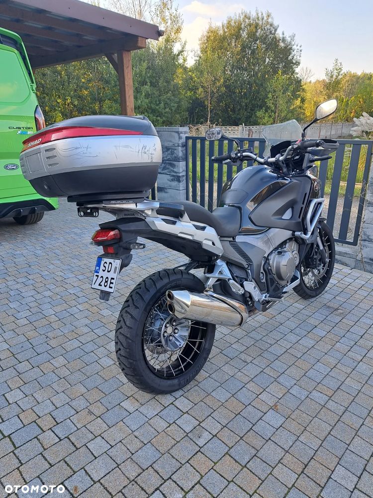 Honda VFR - 17