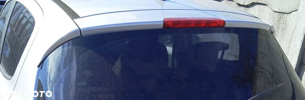 Trzecie światło stop Peugeot 308 - 1
