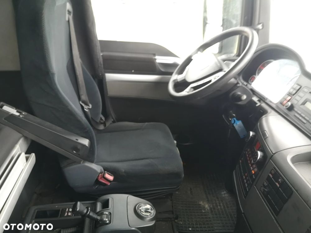 MAN TGX - 12