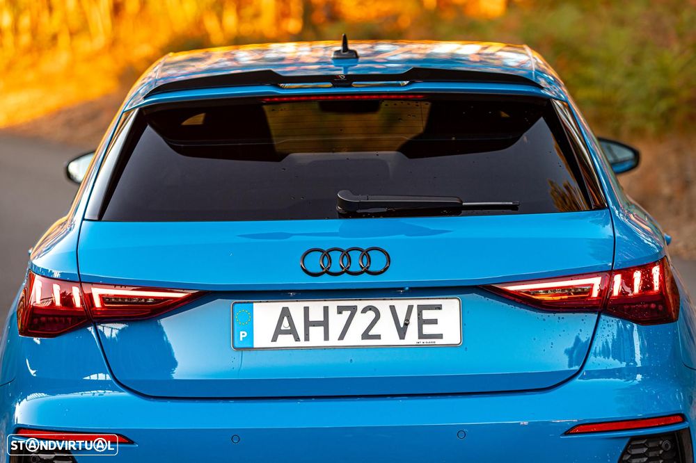 Audi A3 Sportback 45 TFSIe S tronic S line - 11