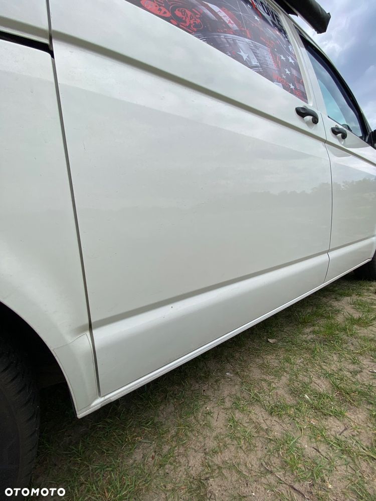 Volkswagen Transporter - 24
