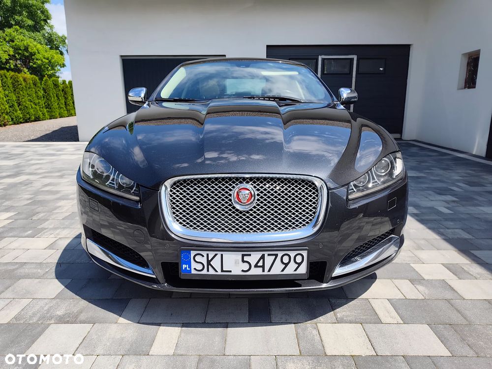 Jaguar XF 3.0 V6 S Luxury - 2