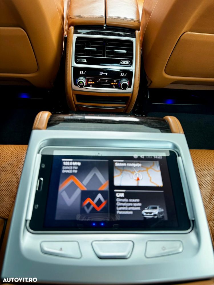 BMW Seria 7 730d xDrive - 8