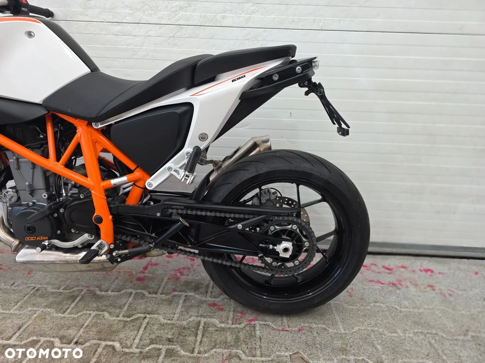 KTM Duke - 11