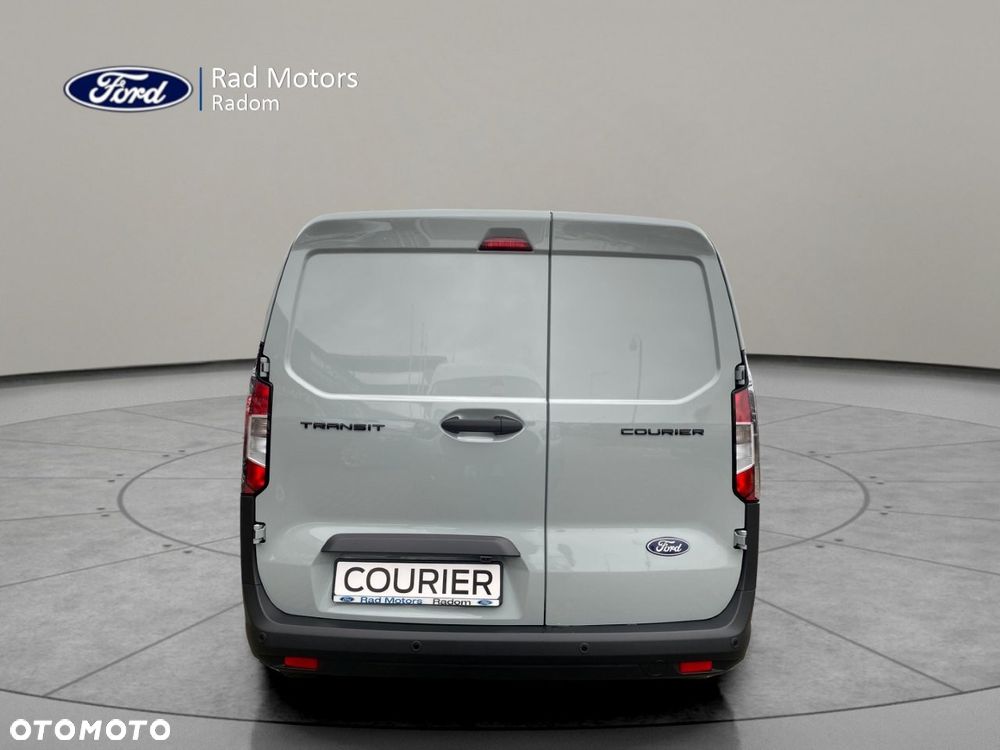 Ford Transit Courier - 4