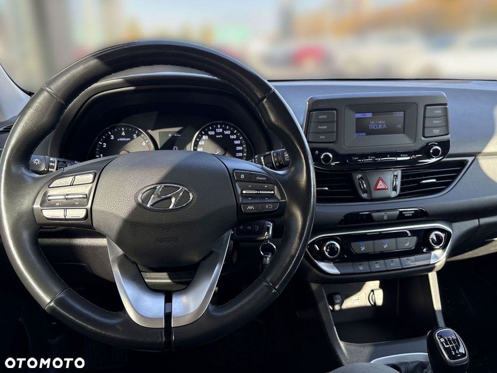 Hyundai i30 - 13
