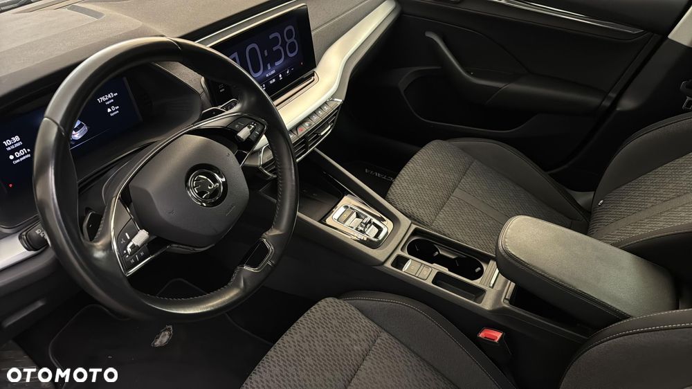 Skoda Octavia 2.0 TDI Style DSG - 10