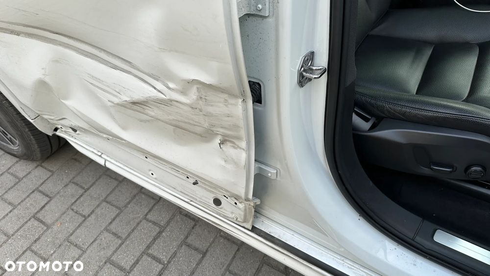 Volvo XC 90 T8 AWD Recharge Geartronic Inscription Edition - 11