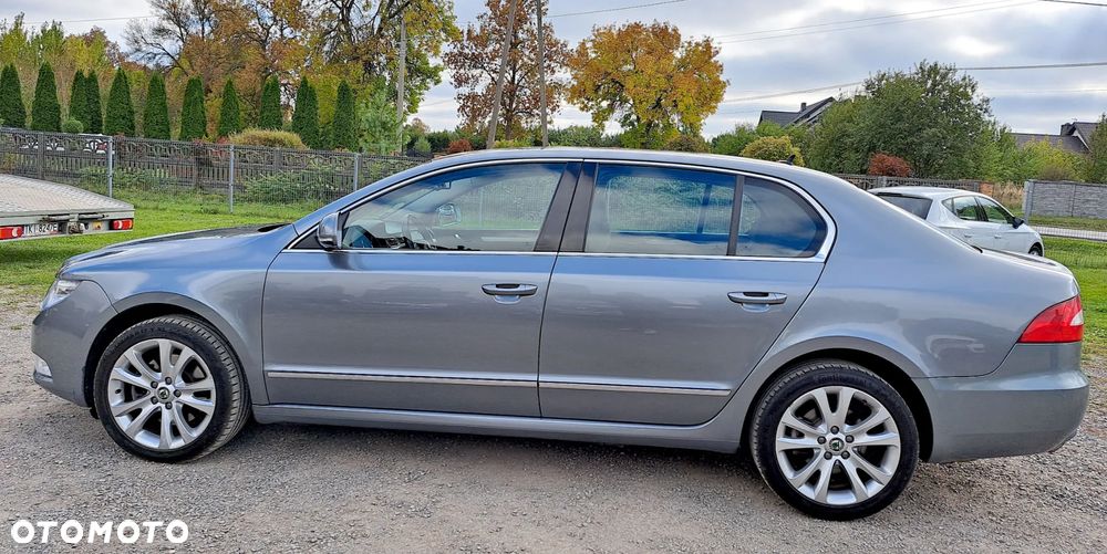 Skoda Superb 2.0 TDI Elegance - 18