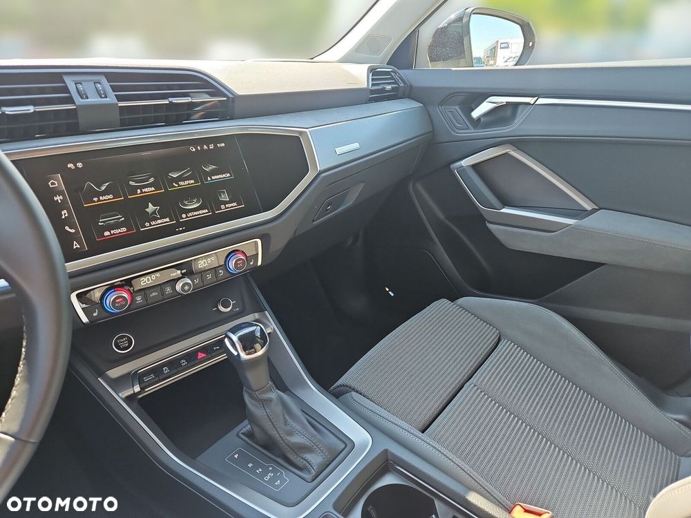 Audi Q3 Sportback 35 TFSI mHEV S-Line S tronic - 17