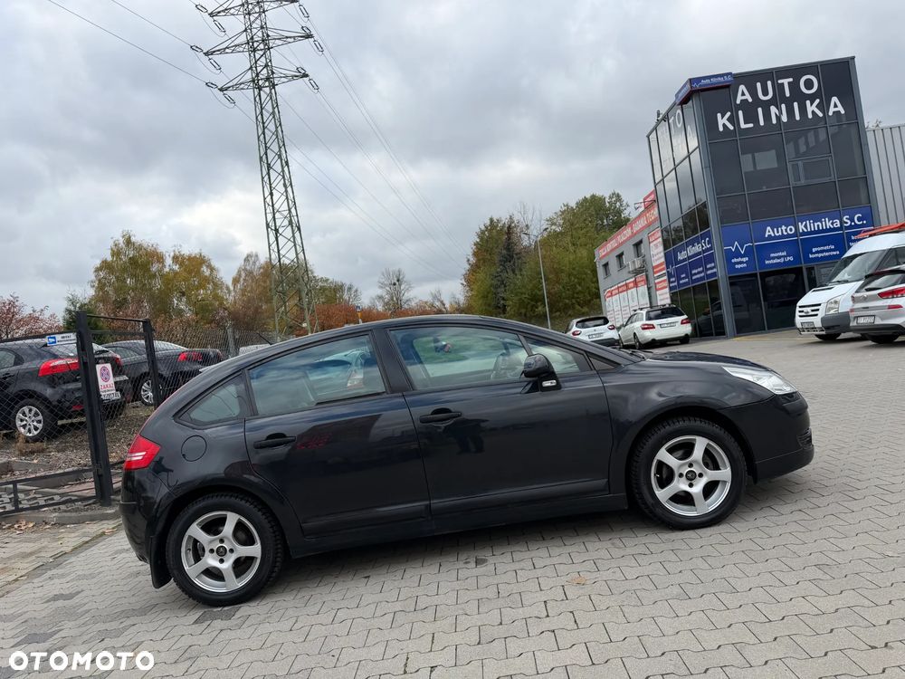 Citroen C4 2006 photo 3