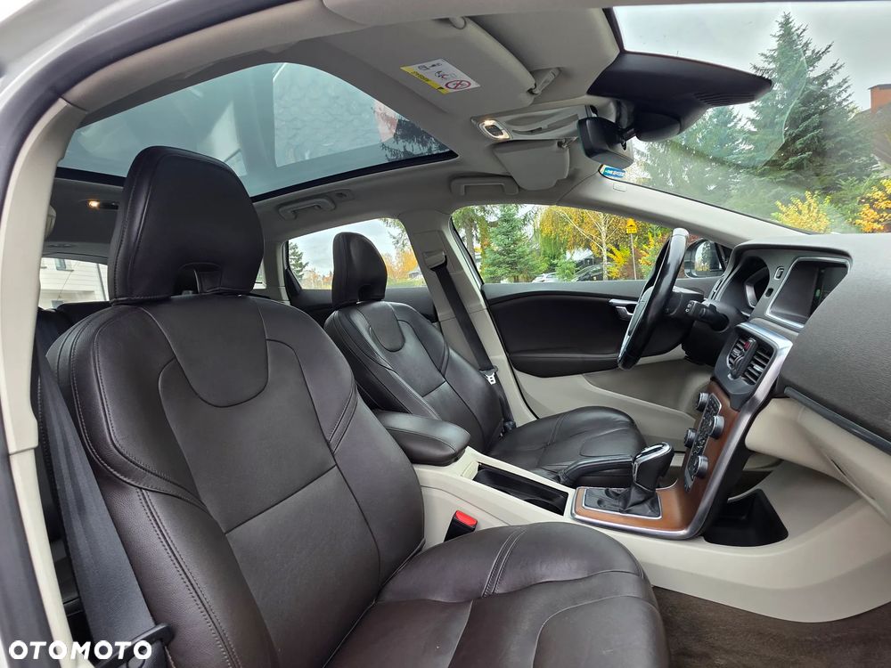 Volvo V40 - 12