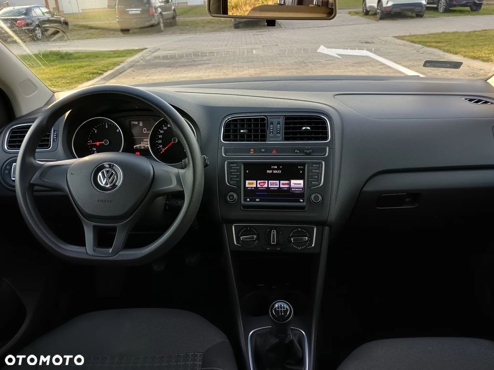Volkswagen Polo 1.4 TDI (Blue Motion Technology) Comfortline - 9