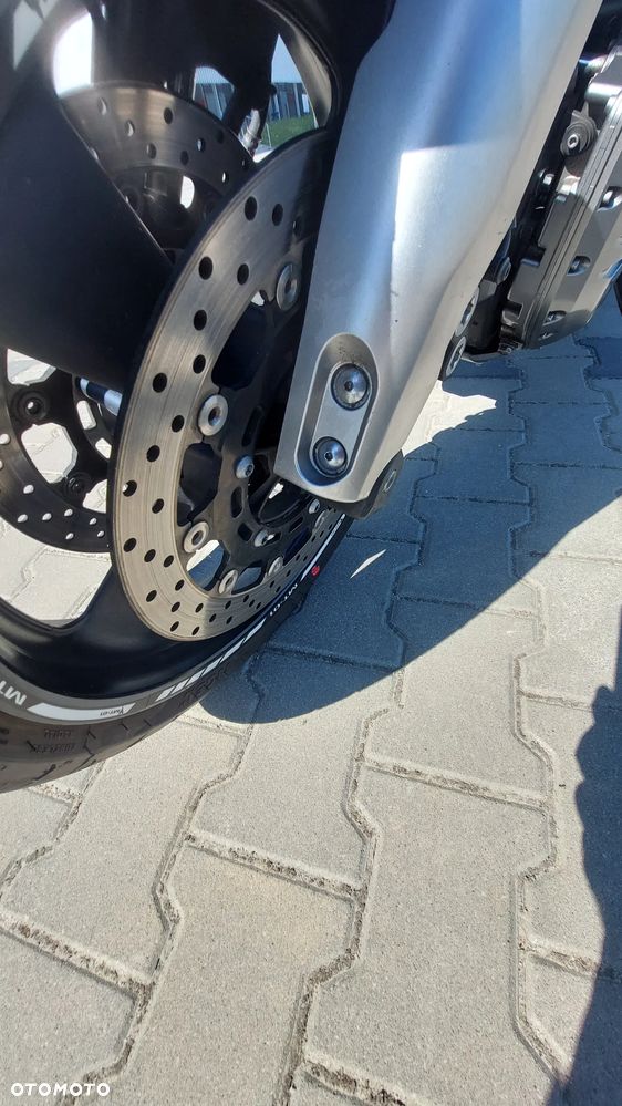Yamaha MT - 11