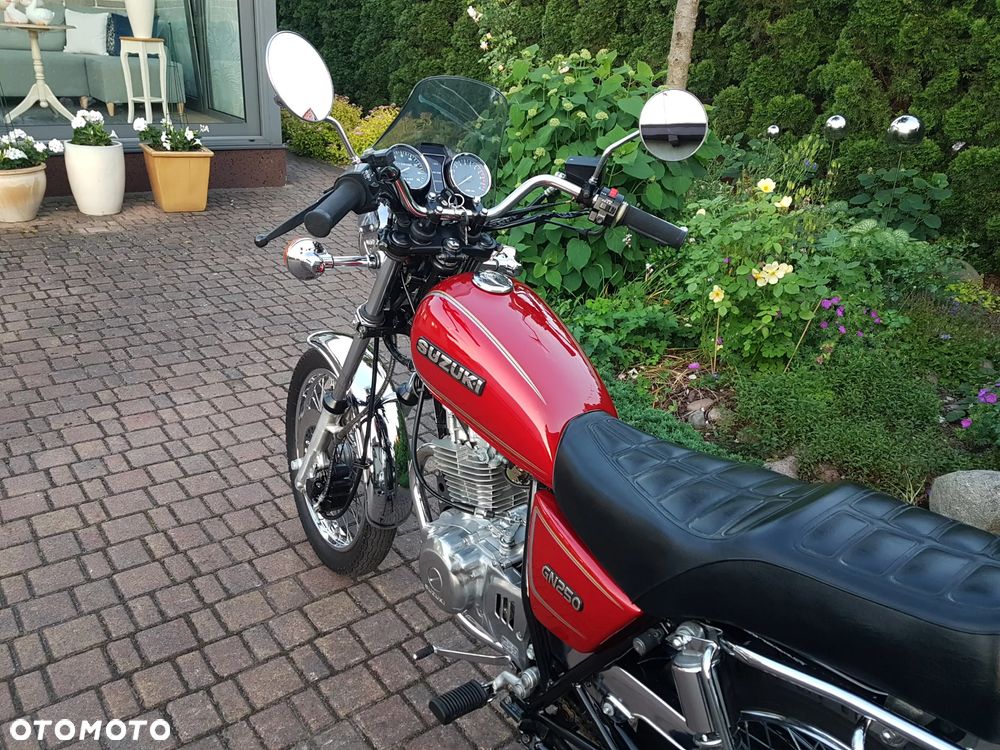 Suzuki GN - 19