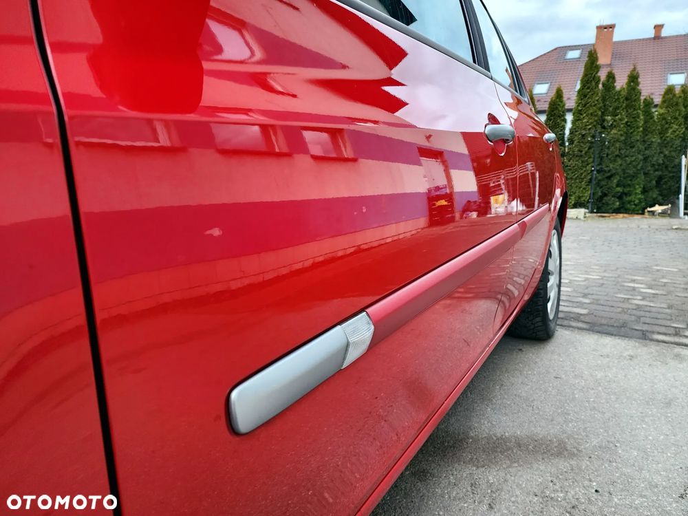 Renault Clio 1.2 16V Dynamique - 9