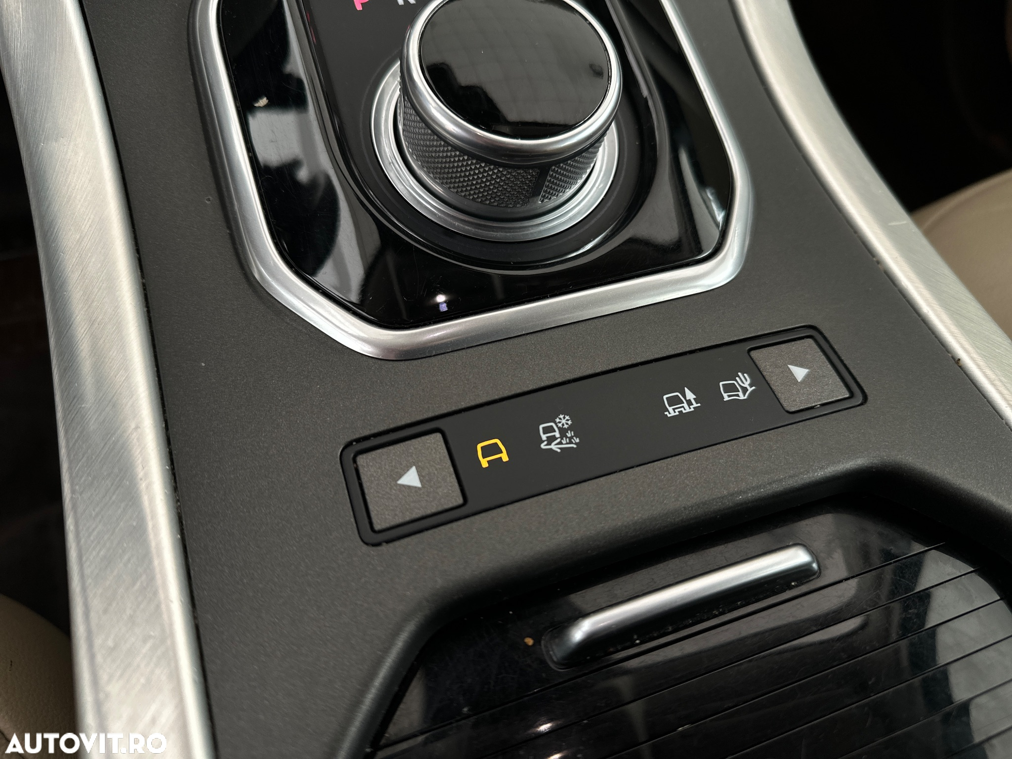 Land Rover Range Rover Evoque 2.0 D150 R-Dynamic - 27