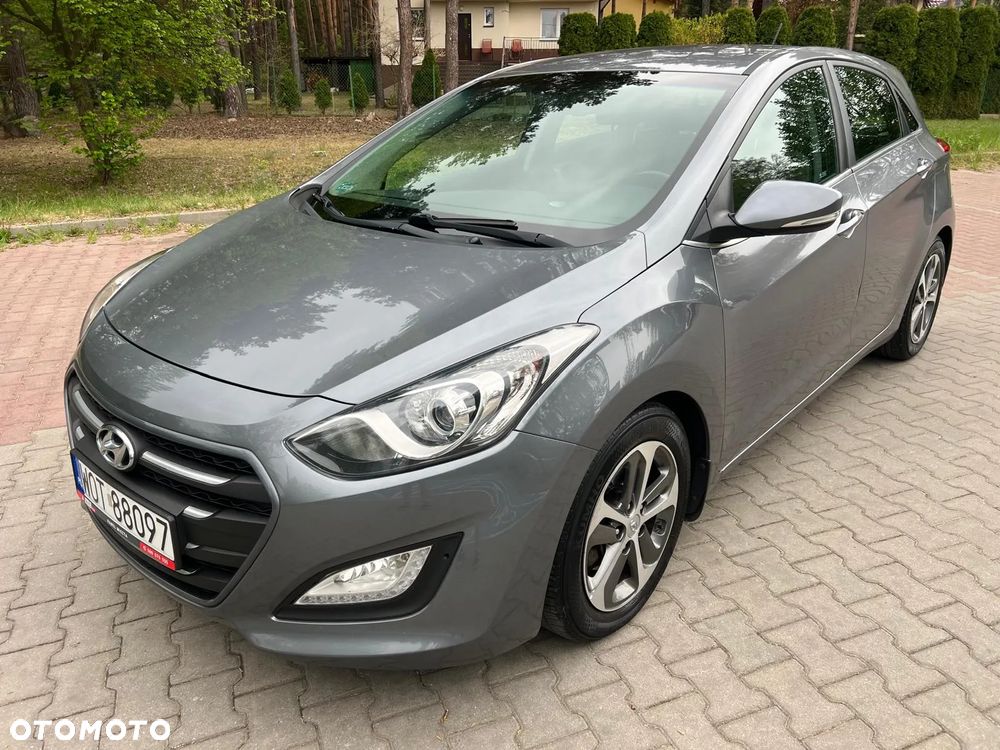 Hyundai i30 1.6 GDI Comfort - 1