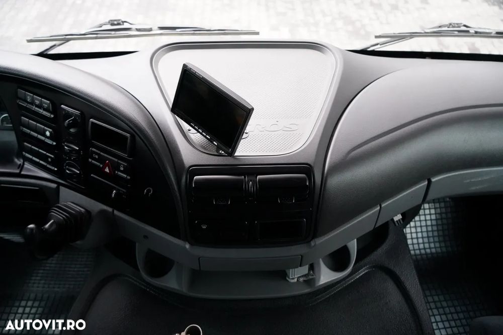 Mercedes-Benz ACTROS 4141 / 8x4 / CAROSERIE INTERSCHIMBABILĂ BDF / BASCULĂ BĂTĂȚI / BANCĂ HIDRODOXICĂ / CLAPETĂ HIDRODOXICĂ / EPS + AMBREIAJ - 36