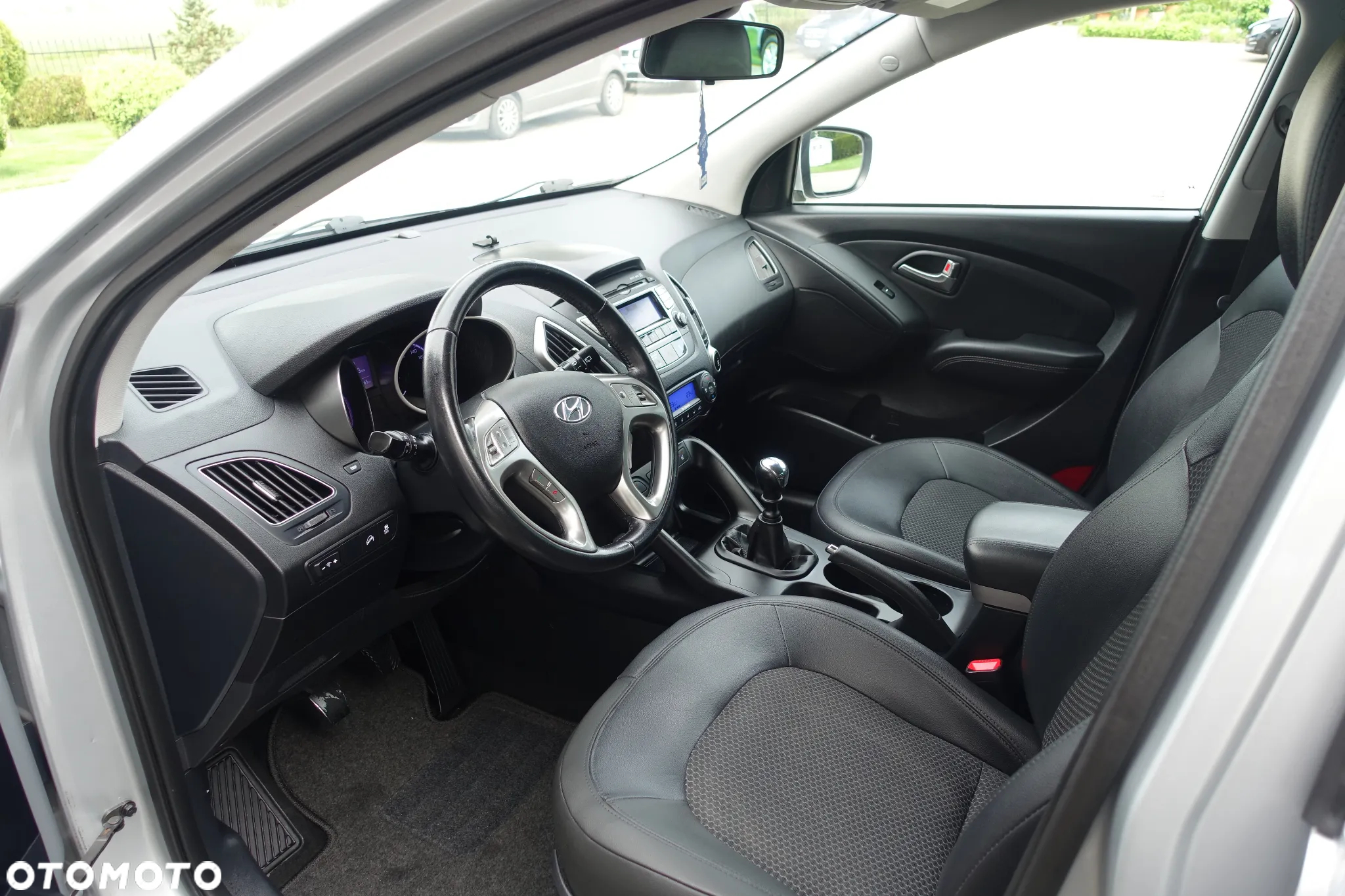 Hyundai ix35 1.7 CRDi 2WD blue Style - 22