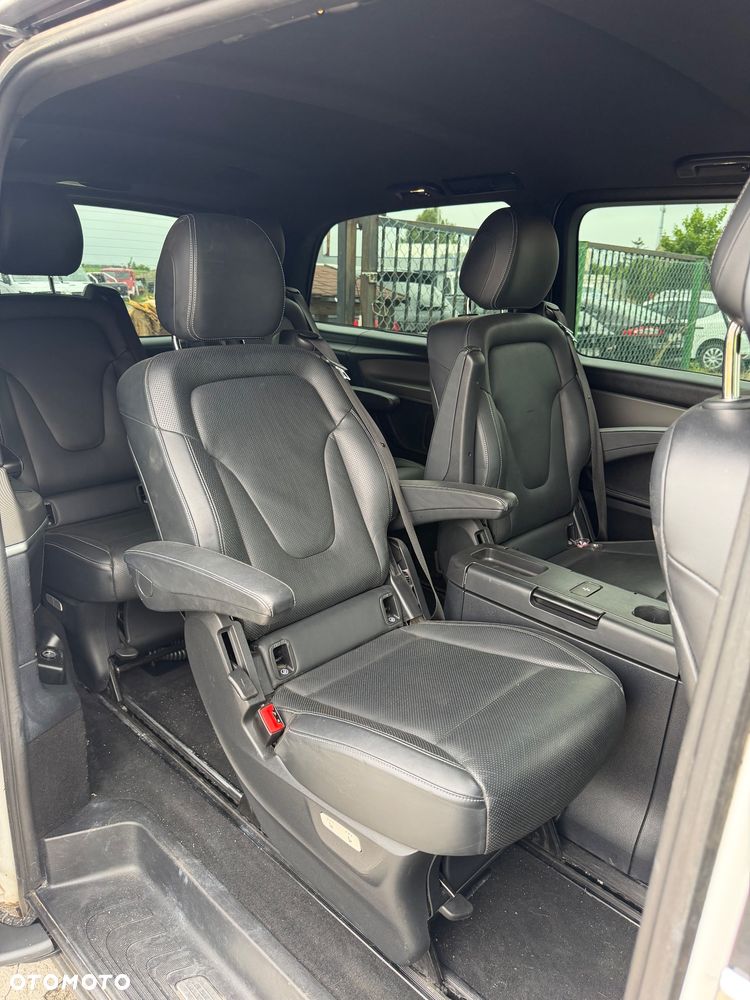 Mercedes-Benz Klasa V 250 (BlueTEC) d Avantgarde 7G-Tronic (d³ugi) - 21