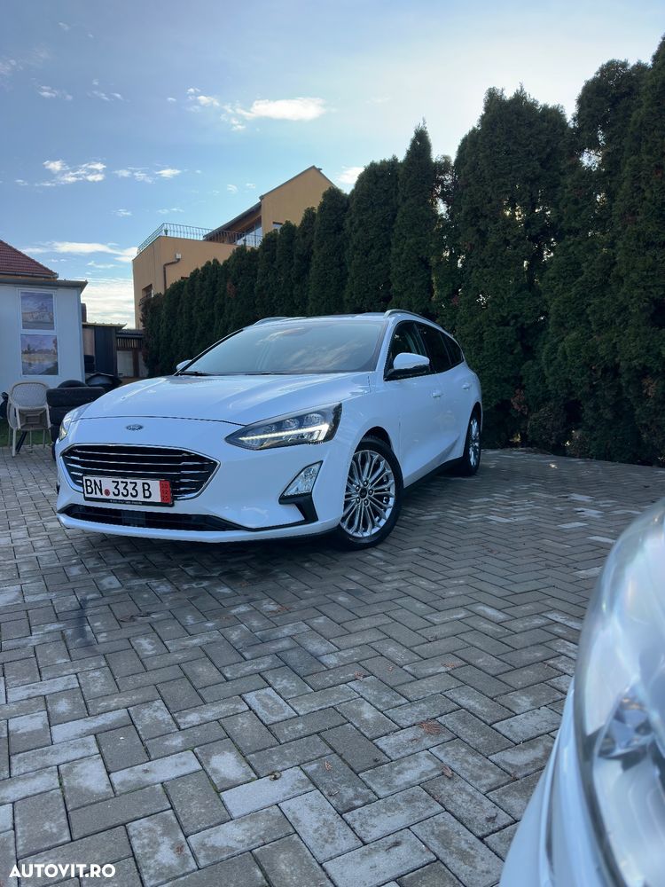 Ford Focus 2.0 EcoBlue Start-Stopp-System TITANIUM X - 2