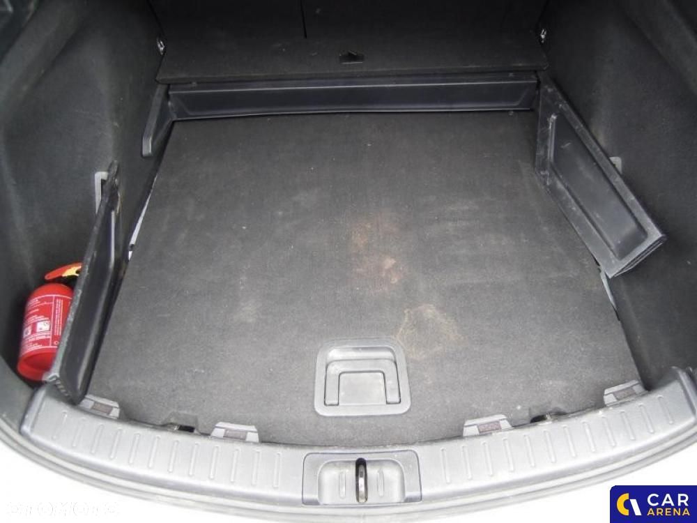 Toyota Corolla 1.2 T Active - 22