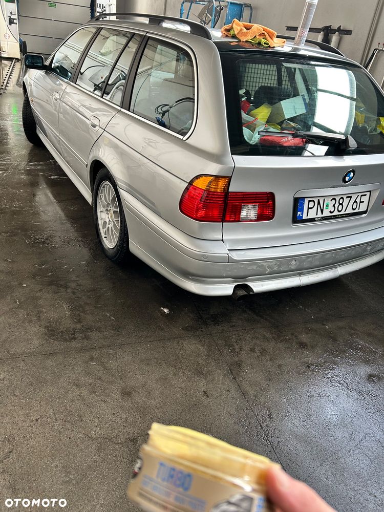BMW Seria 5 520i - 15