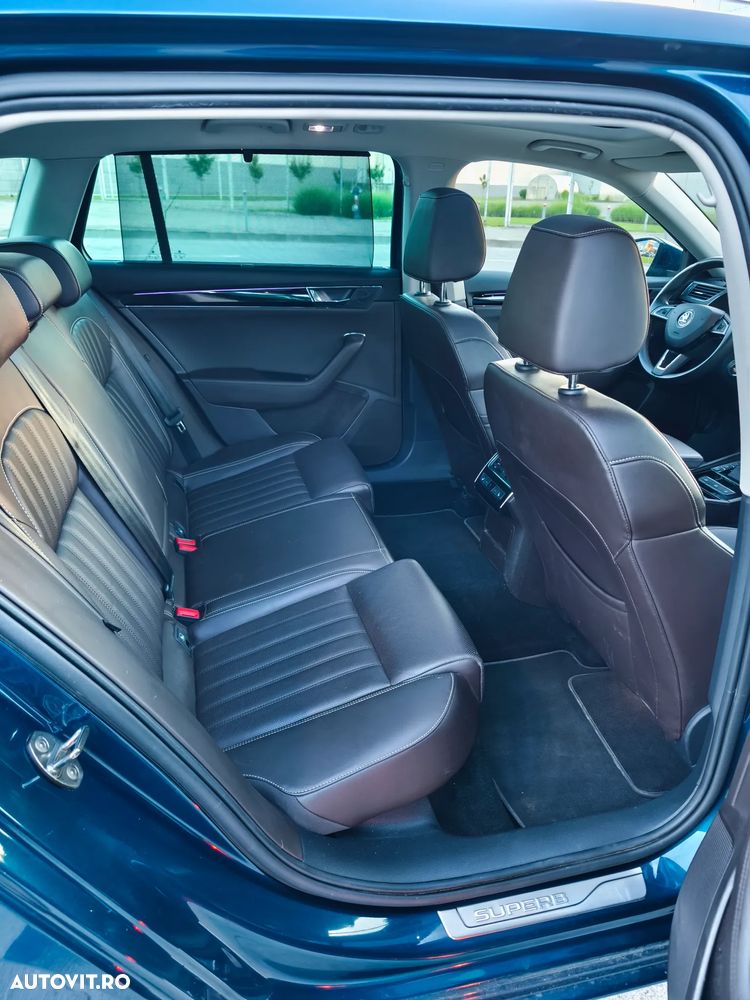 Skoda Superb 2.0 TSI 4X4 DSG Laurin & Klement - 26