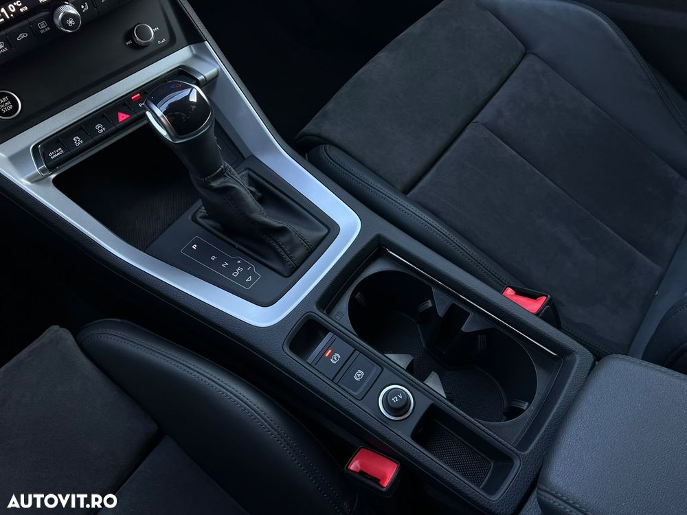Audi Q3 40 TFSI quattro S tronic S line - 31