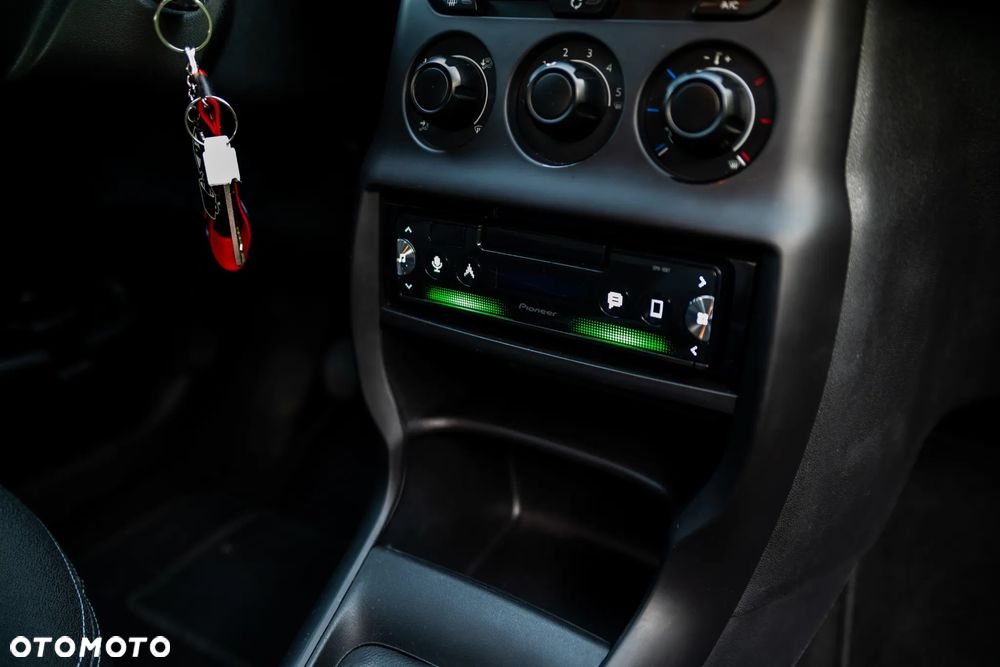 Citroën C3 1.2 VTi Attraction - 8