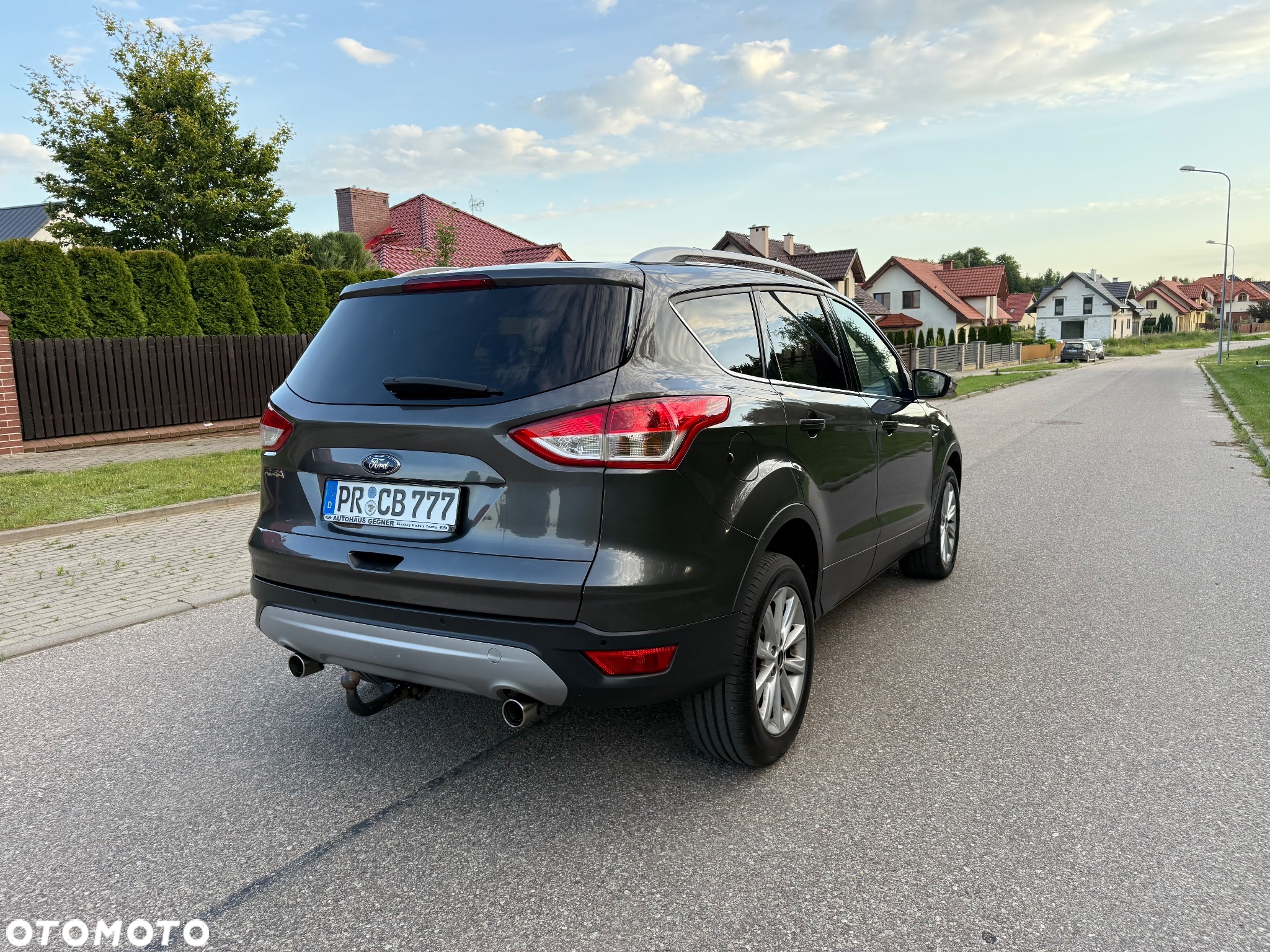 Ford Kuga - 17