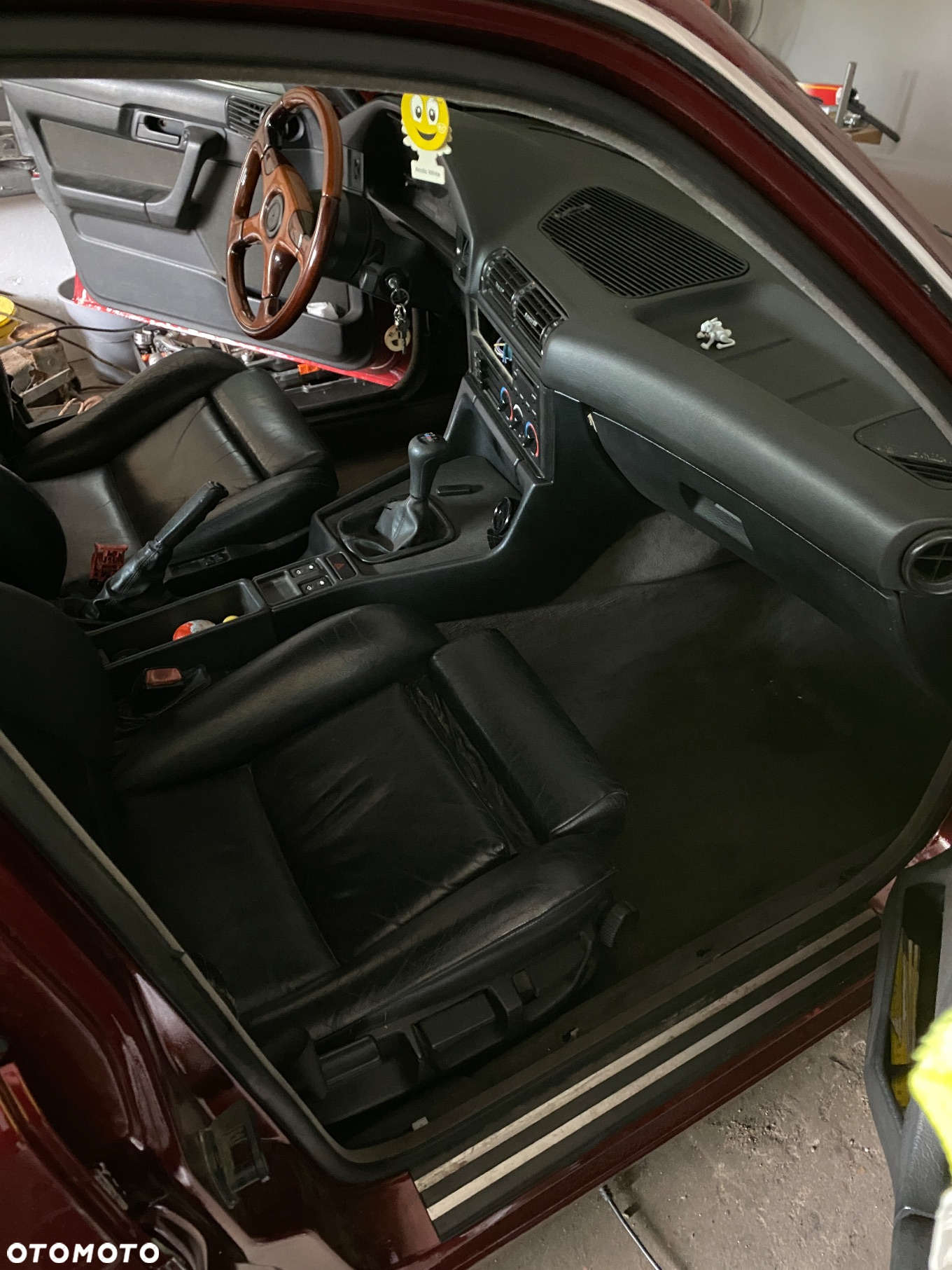 BMW Seria 5 523i - 14
