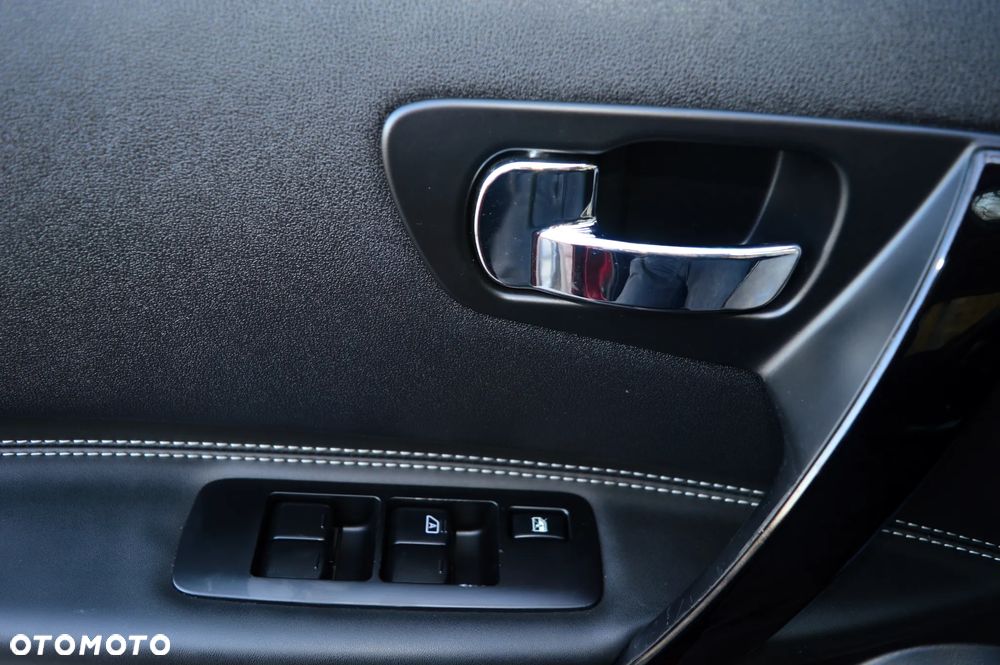 Nissan Qashqai 1.6 visia - 28