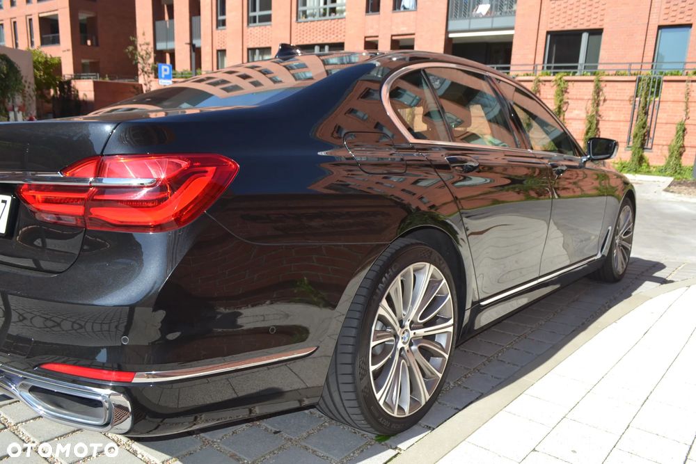BMW Seria 7 730d xDrive - 4