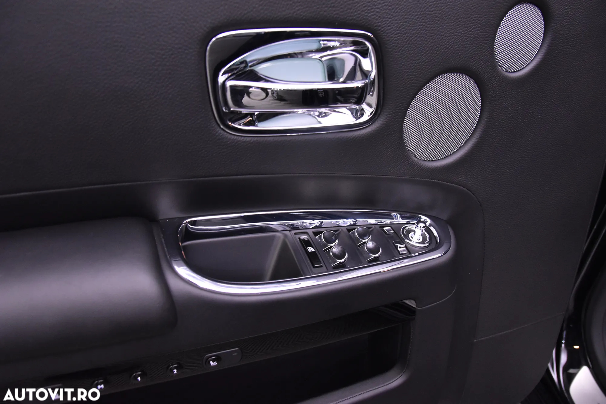 Rolls-Royce Ghost - 14
