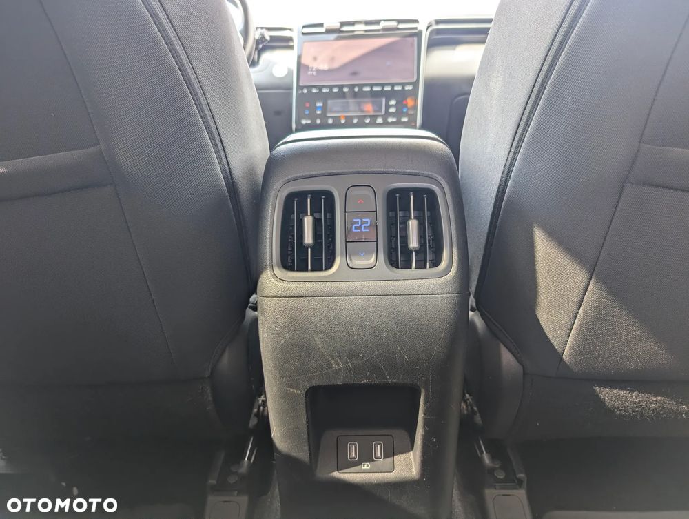 Hyundai Tucson 1.6 T-GDi 48V Executive 2WD DCT - 24