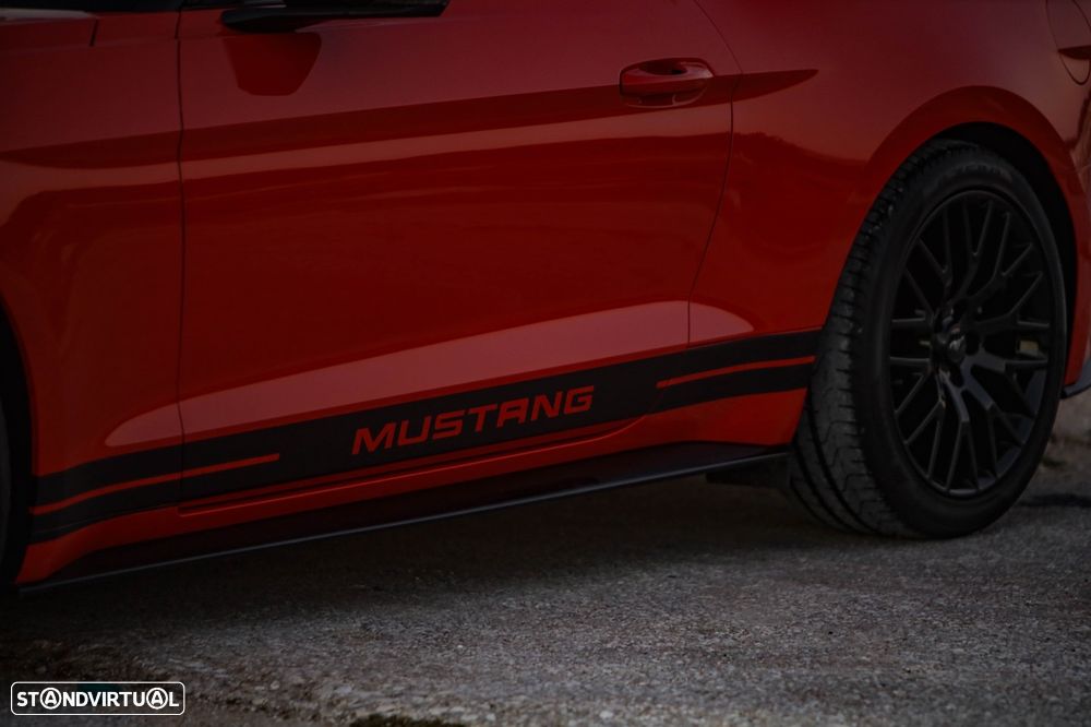 Ford Mustang 2.3i EcoBoost - 27