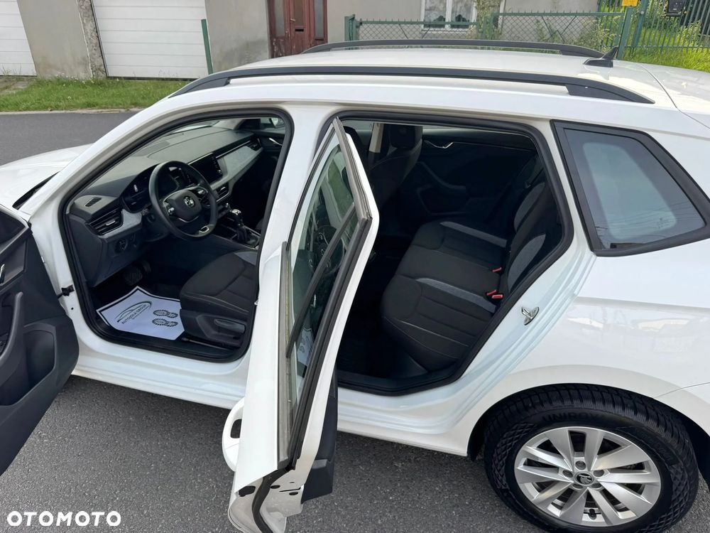 Skoda Kamiq 1.0 TSI Selection DSG - 9