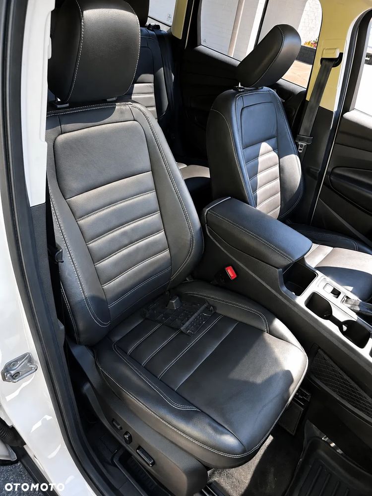 Ford Escape - 10
